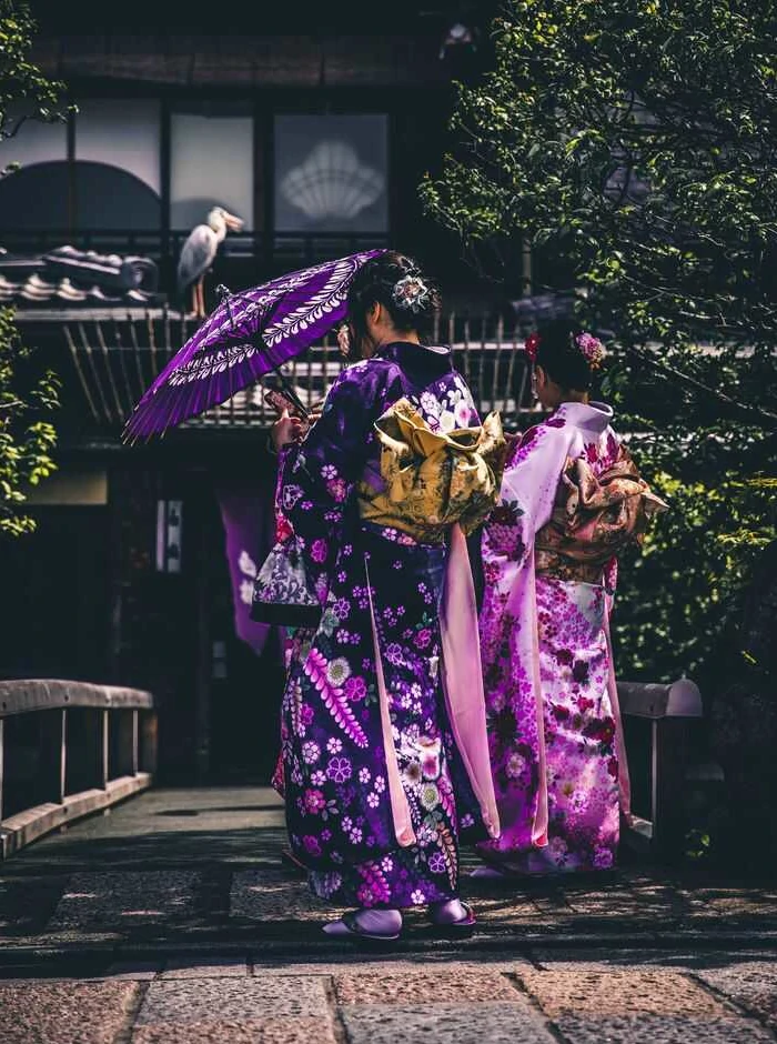 腰紐の歴史 ― 見えない一本が着物を完成させた