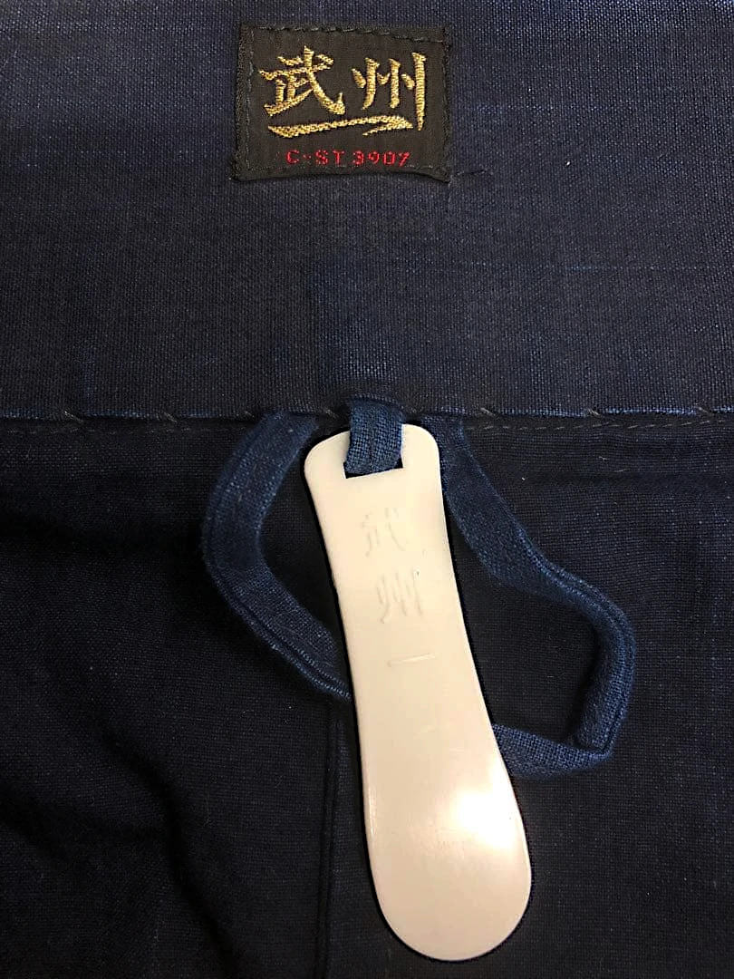 武州紺 ― 地味が最強になった「関東の藍」