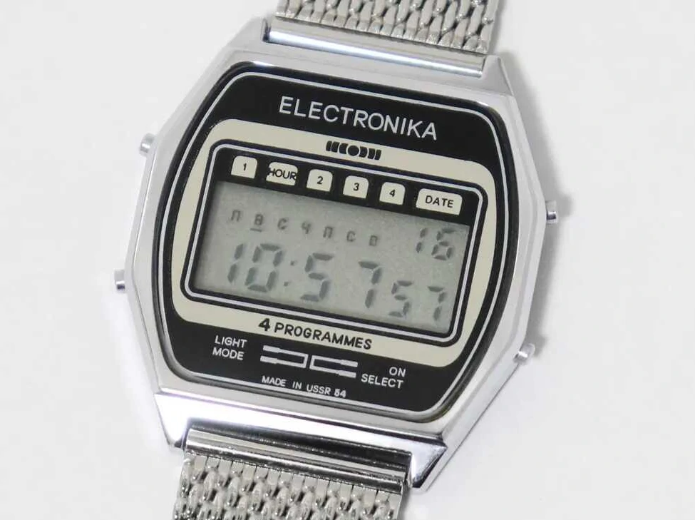 液晶セル ― 実際に「仕事」をしている中身の部分