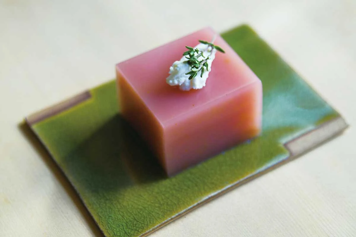 煮る・練る和菓子 ― 火と手で「甘さ」を定着させる技