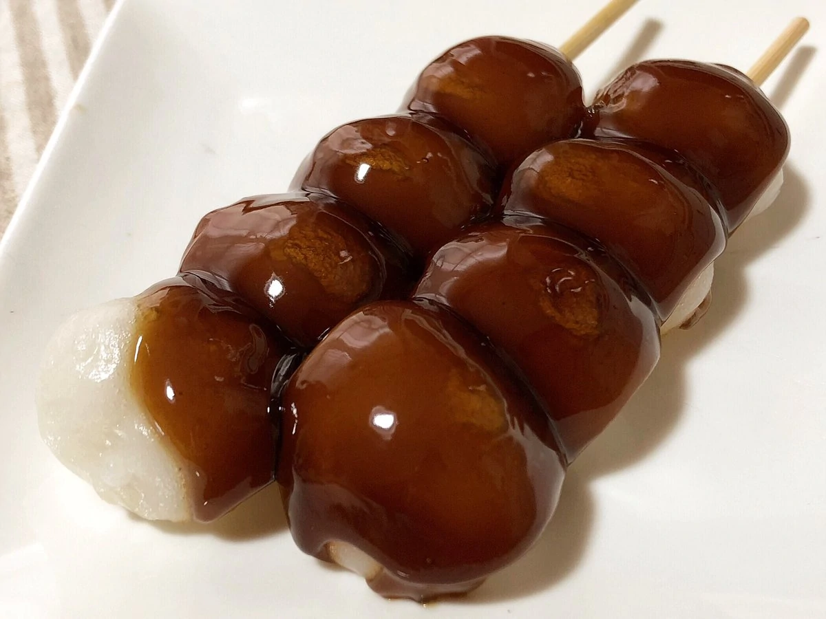 黒みつ ― 黒糖が生む、日本の「深い甘さ」