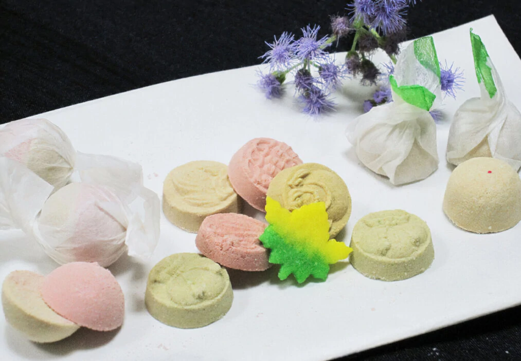 和三盆糖 ― 日本が生んだ「溶ける甘さ」