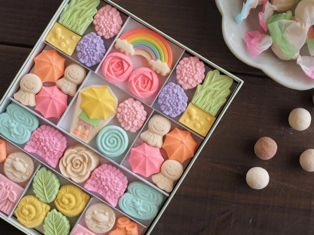 和三盆糖の歴史 ― 磨かれてきた「日本の白い甘さ」