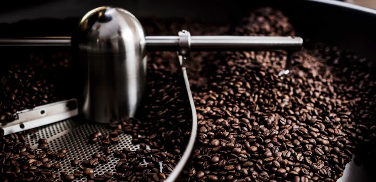 コーヒーの保管道具 ― 「置き場所ではなく、遮る道具」