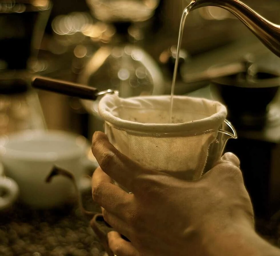 ネルドリップ自作・素材 ― 「布を選んだ時点で、味は半分決まる」