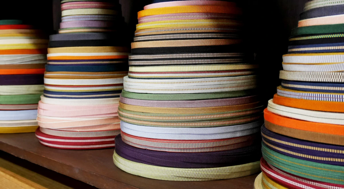 結束紐 ― まとめる・固定するための、日本の実用紐