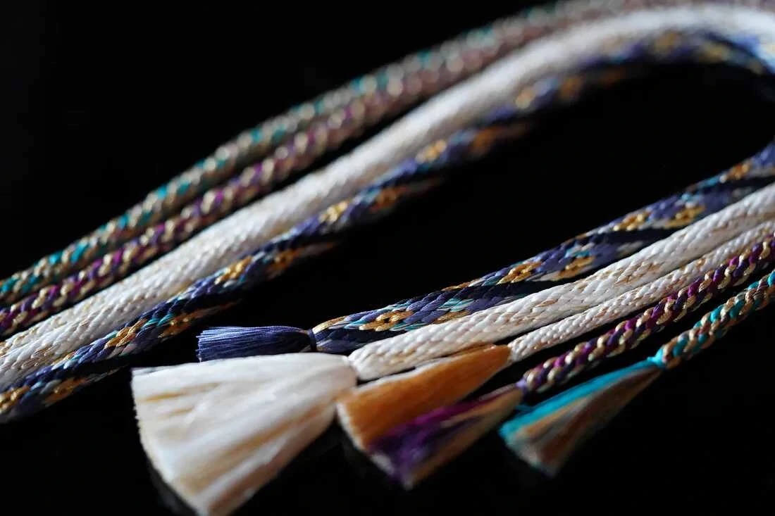 組み始め（手順の反復） ― 組紐が形になる瞬間