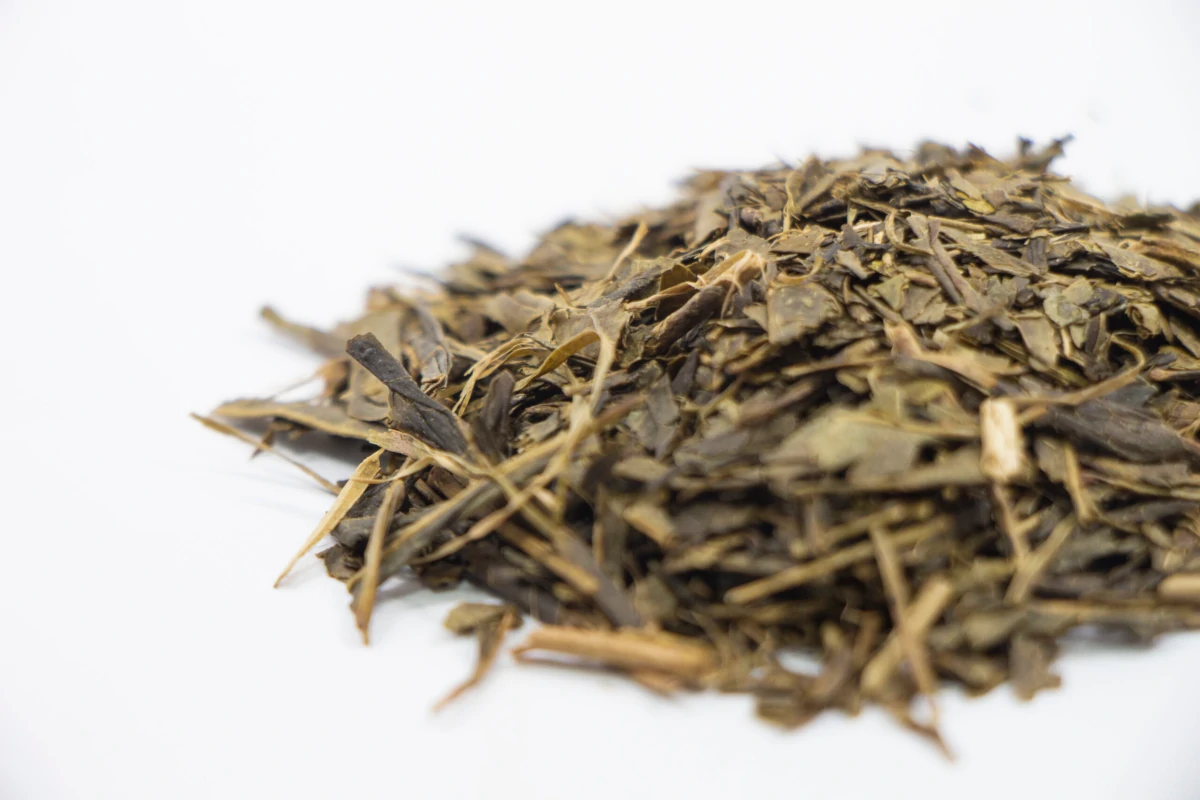 煮茶 ― 江戸の日常を支えた「煮る茶」