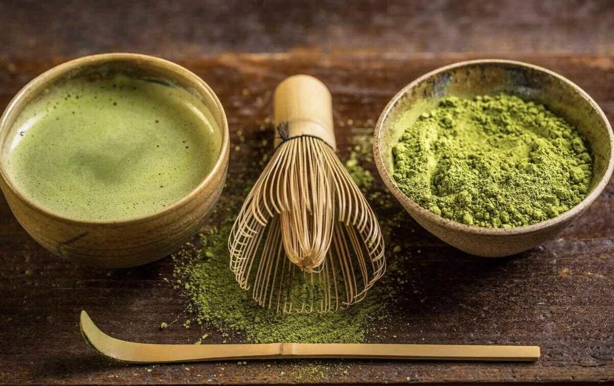 抹茶 ― 碾いて完成する、緑茶系譜の特異点