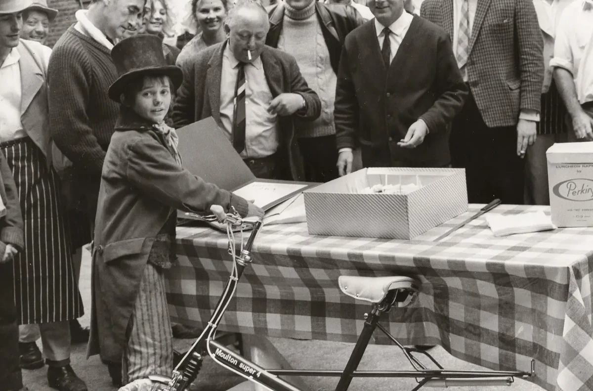 チェーンピッチ1/2インチの歴史｜なぜ不変の規格になったのかをご紹介します