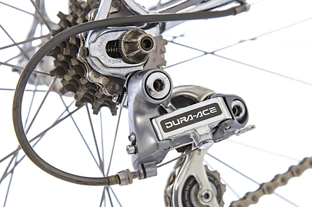 シマノ変速機の特徴と構造｜世界標準コンポの仕組みをご紹介します