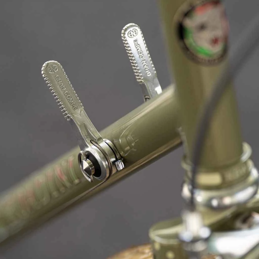 フリクションレバーの種類と歴史｜配置ごとの進化を時系列で解説